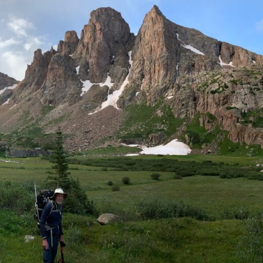 Hike into Pigeon and Turret peaks